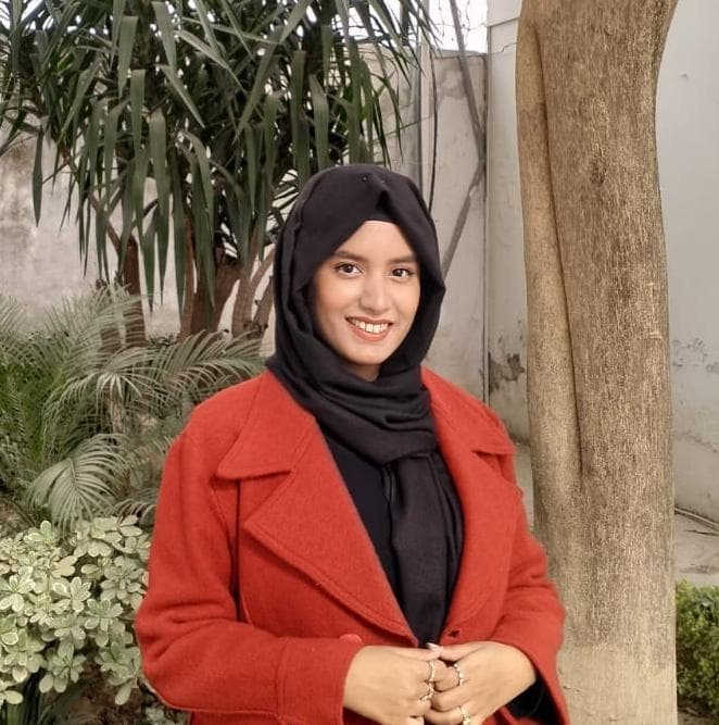 أ. عائشة مظفر